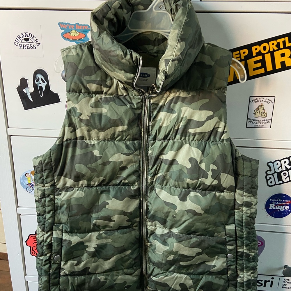Old navy jacket vest green large
